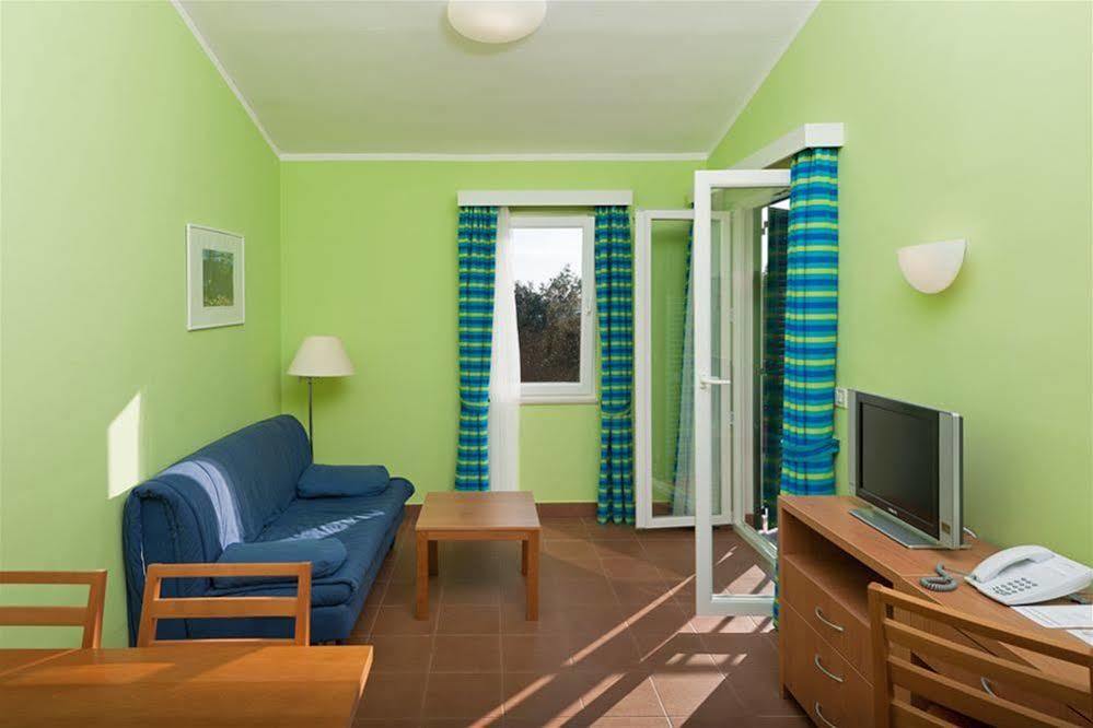 Naturist Park Koversada Villas, Vrsar Extérieur photo